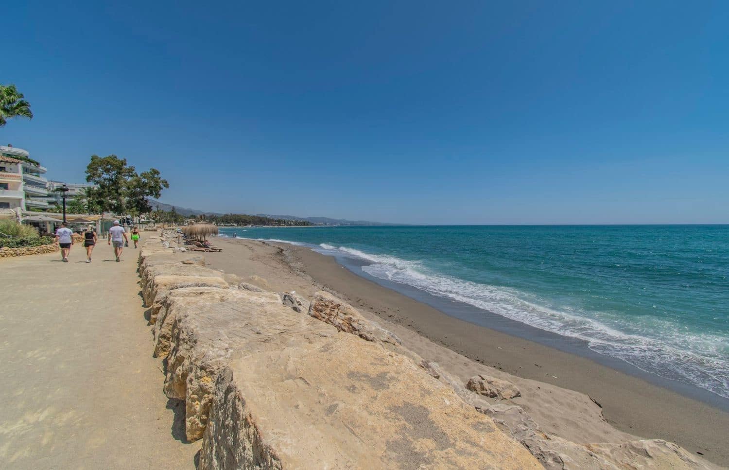 4 sypialnia Dom na sprzedaż w Marbella z basenem garażem - 5 460 000 € (Ref: 8204975)