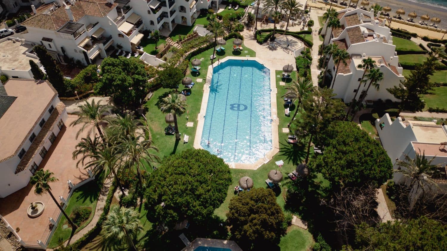 4 sypialnia Dom na sprzedaż w Marbella z basenem garażem - 5 460 000 € (Ref: 8204975)