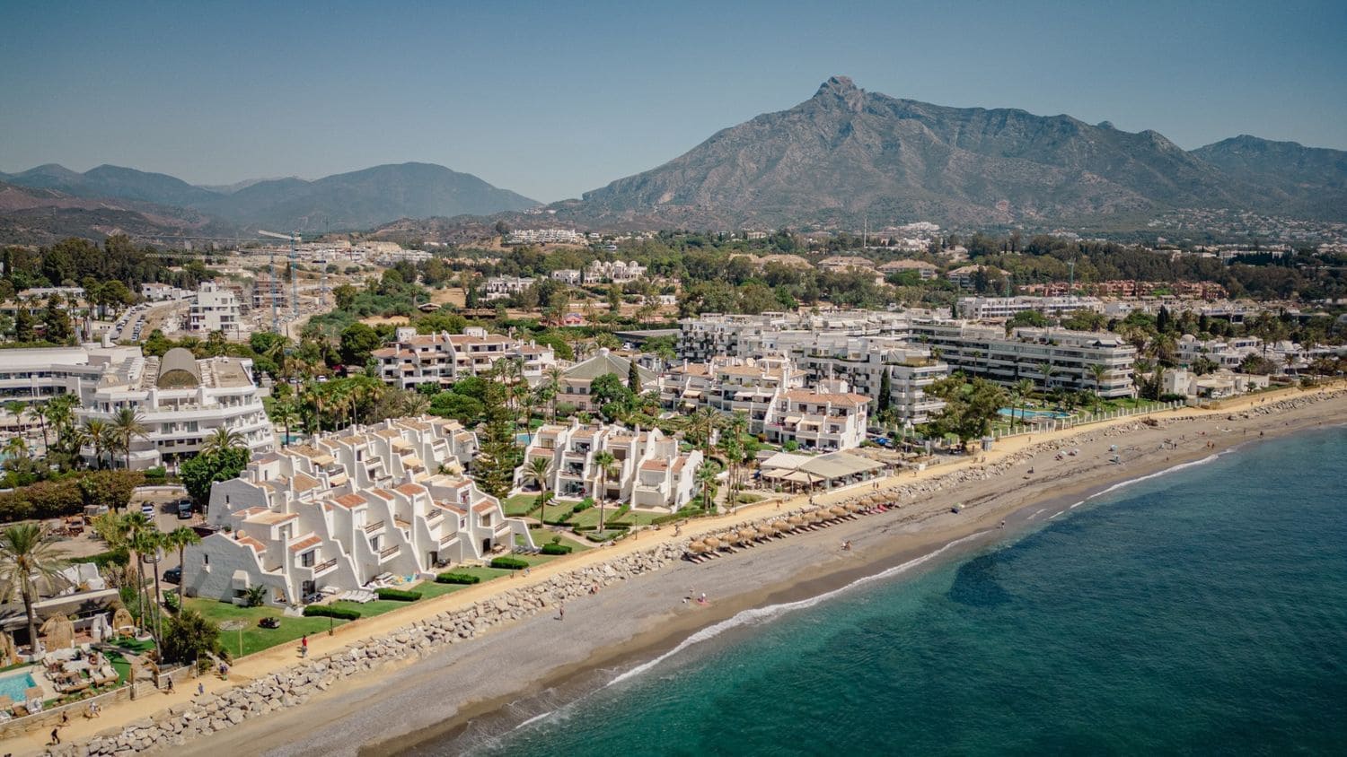 4 sypialnia Dom na sprzedaż w Marbella z basenem garażem - 5 460 000 € (Ref: 8204975)