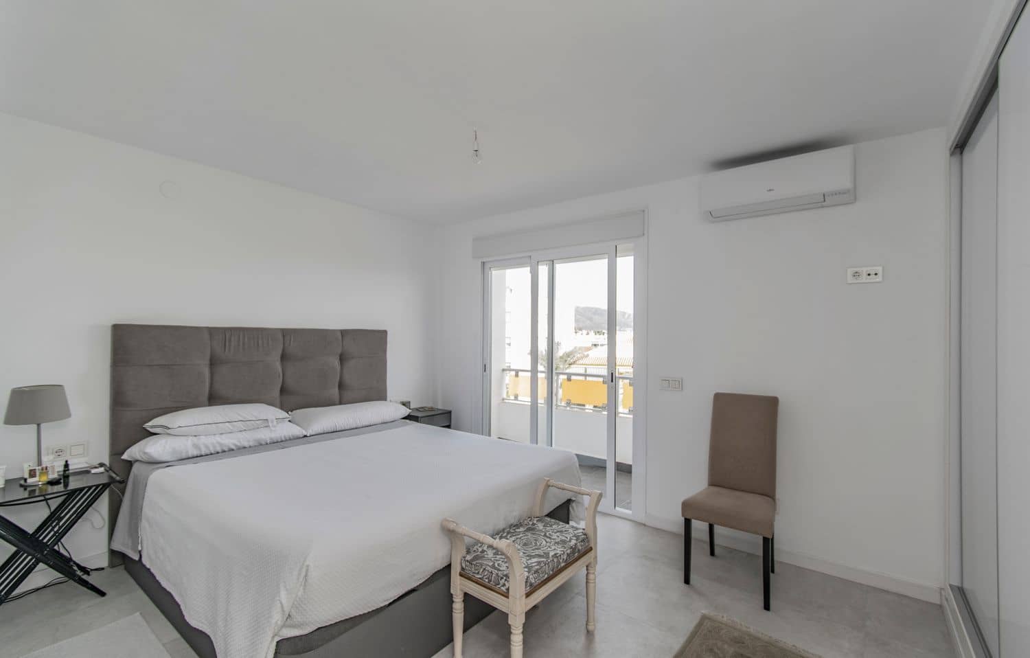 3 soveværelse Lejlighed til salg i San Pedro de Alcantara med garage - € 640.000 (Ref: 8204997)