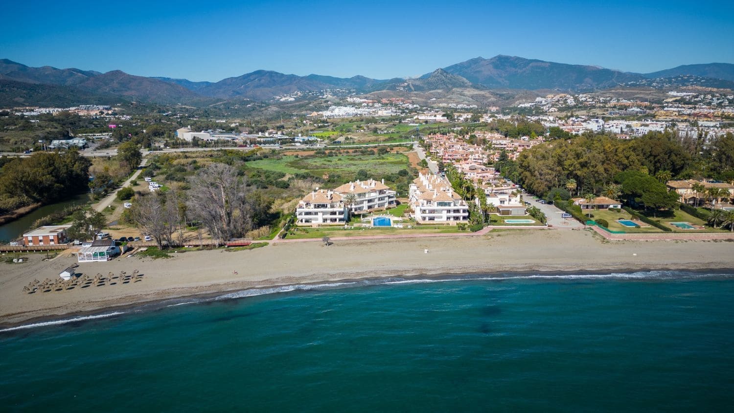 2 chambre Appartement à vendre à Guadalmansa avec piscine garage - 750 000 € (Ref: 8205011)