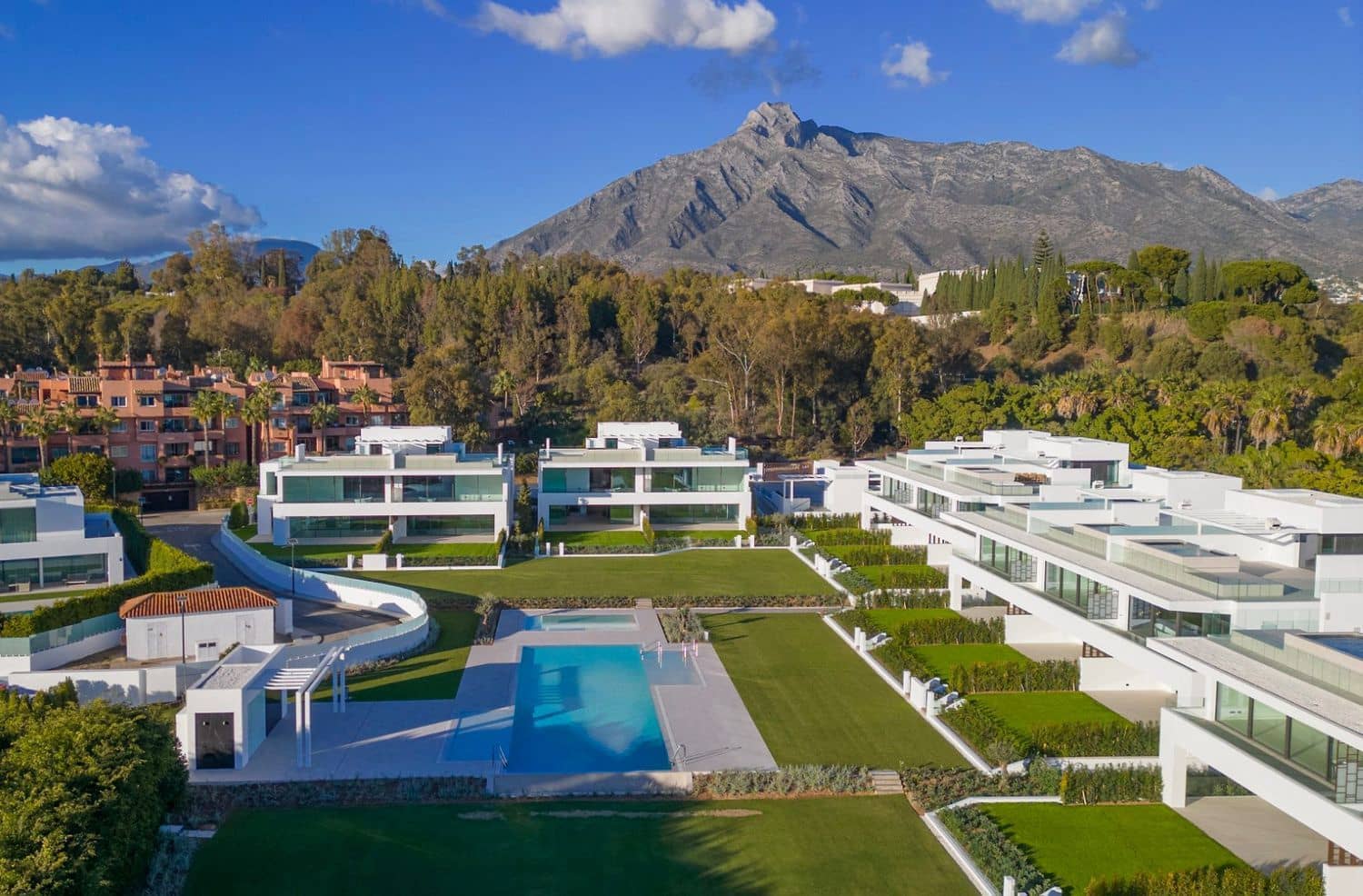 4 sovrum Hus till salu i Marbella med pool garage - 7 500 000 € (Ref: 8205020)