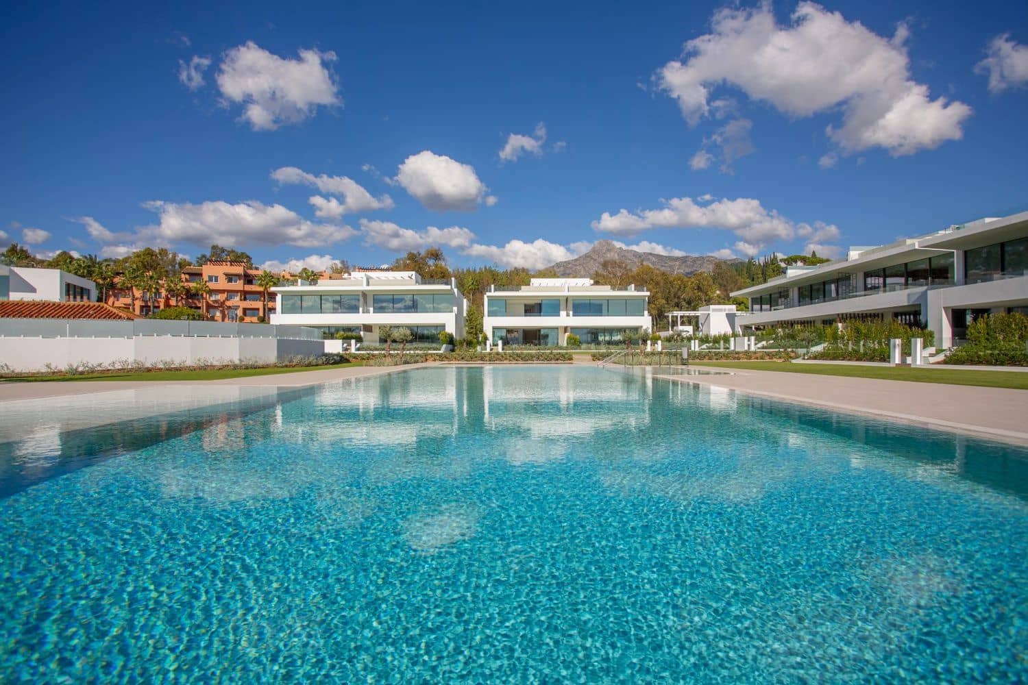 4 sovrum Hus till salu i Marbella med pool garage - 7 500 000 € (Ref: 8205020)