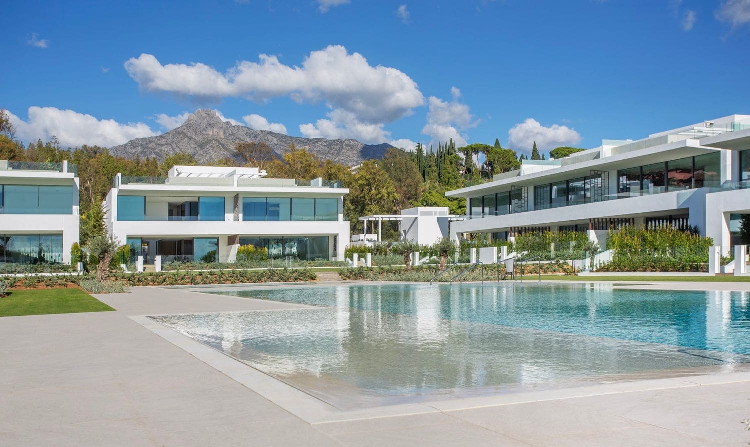 4 sovrum Hus till salu i Marbella med pool garage - 7 500 000 € (Ref: 8205020)