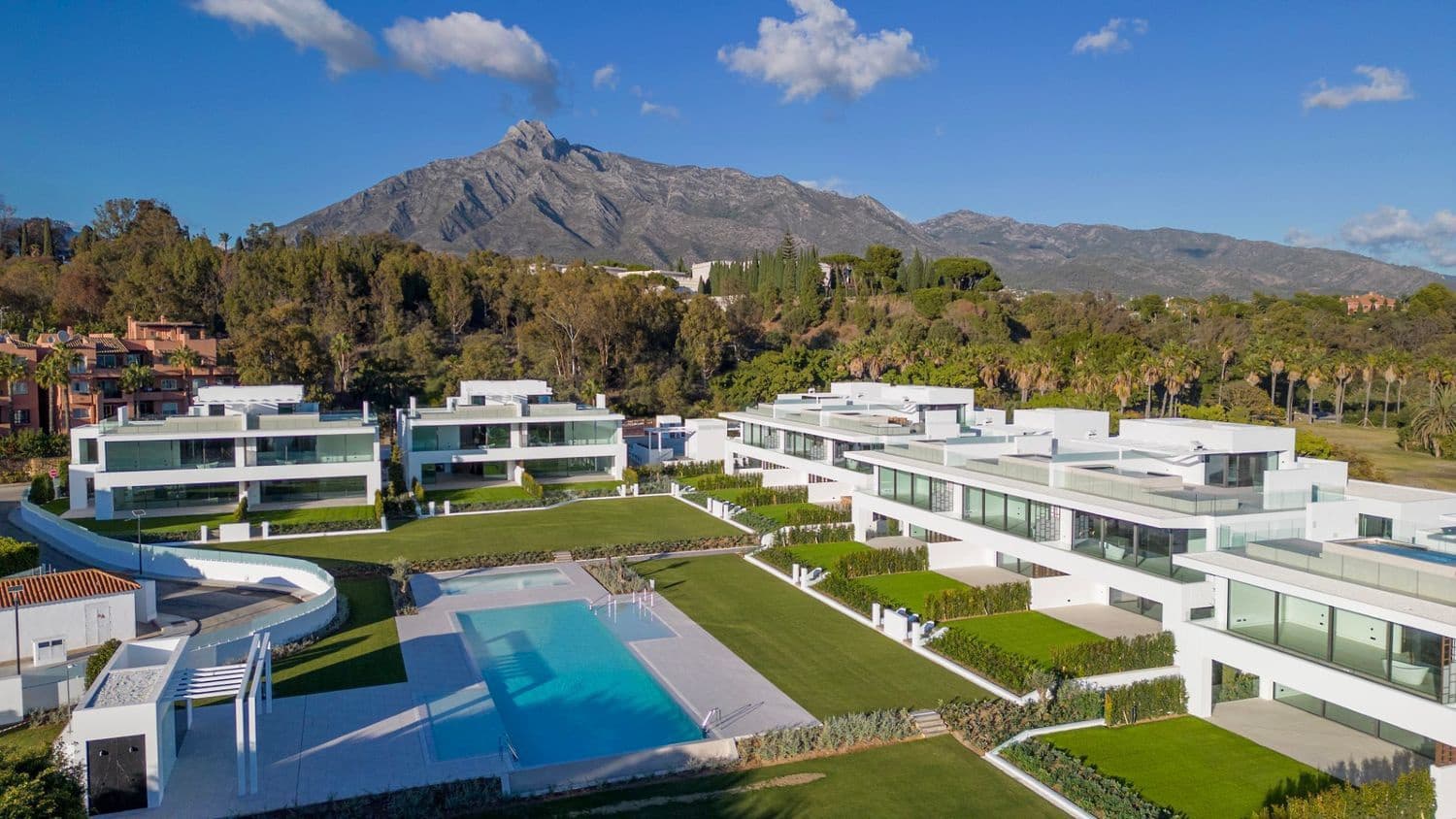 4 sovrum Hus till salu i Marbella med pool garage - 7 500 000 € (Ref: 8205020)