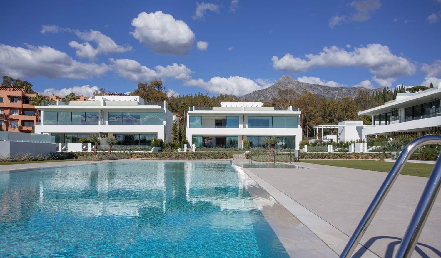 4 sovrum Hus till salu i Marbella med pool garage - 7 500 000 € (Ref: 8205020)