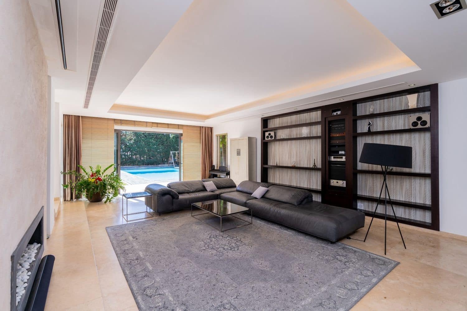 5 sovrum Villa till salu i New Golden Mile med pool garage - 3 500 000 € (Ref: 8205069)