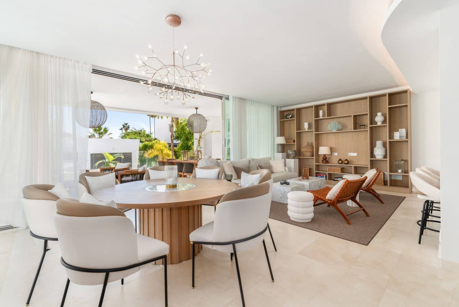 5 sovrum Villa till salu i San Pedro de Alcantara med pool garage - 2 695 000 € (Ref: 8205078)