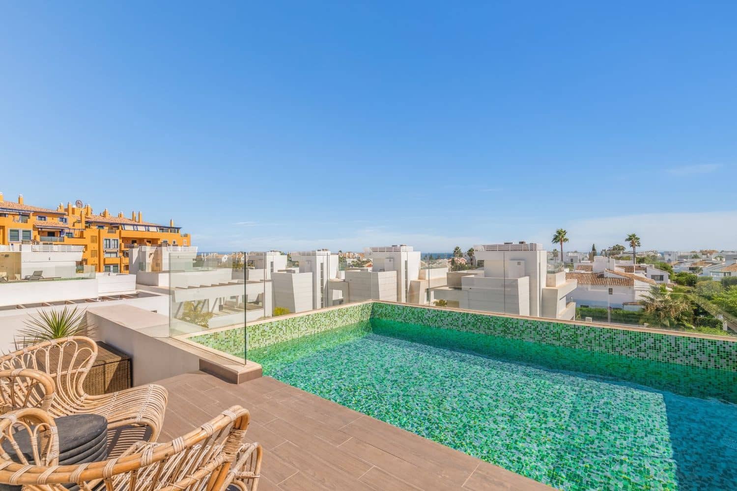 5 sovrum Villa till salu i San Pedro de Alcantara med pool garage - 2 695 000 € (Ref: 8205078)
