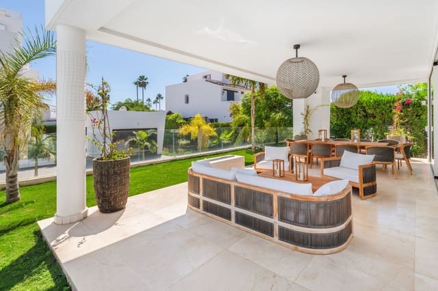 5 bedroom Villa for sale in Nueva Alcántara, Marbella with pool garage - € 2,695,000 (Ref: 8205078)