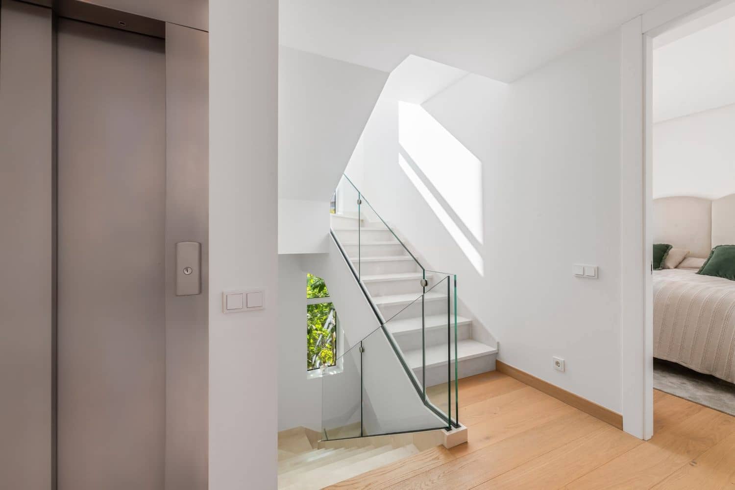 5 sovrum Villa till salu i San Pedro de Alcantara med pool garage - 2 695 000 € (Ref: 8205078)