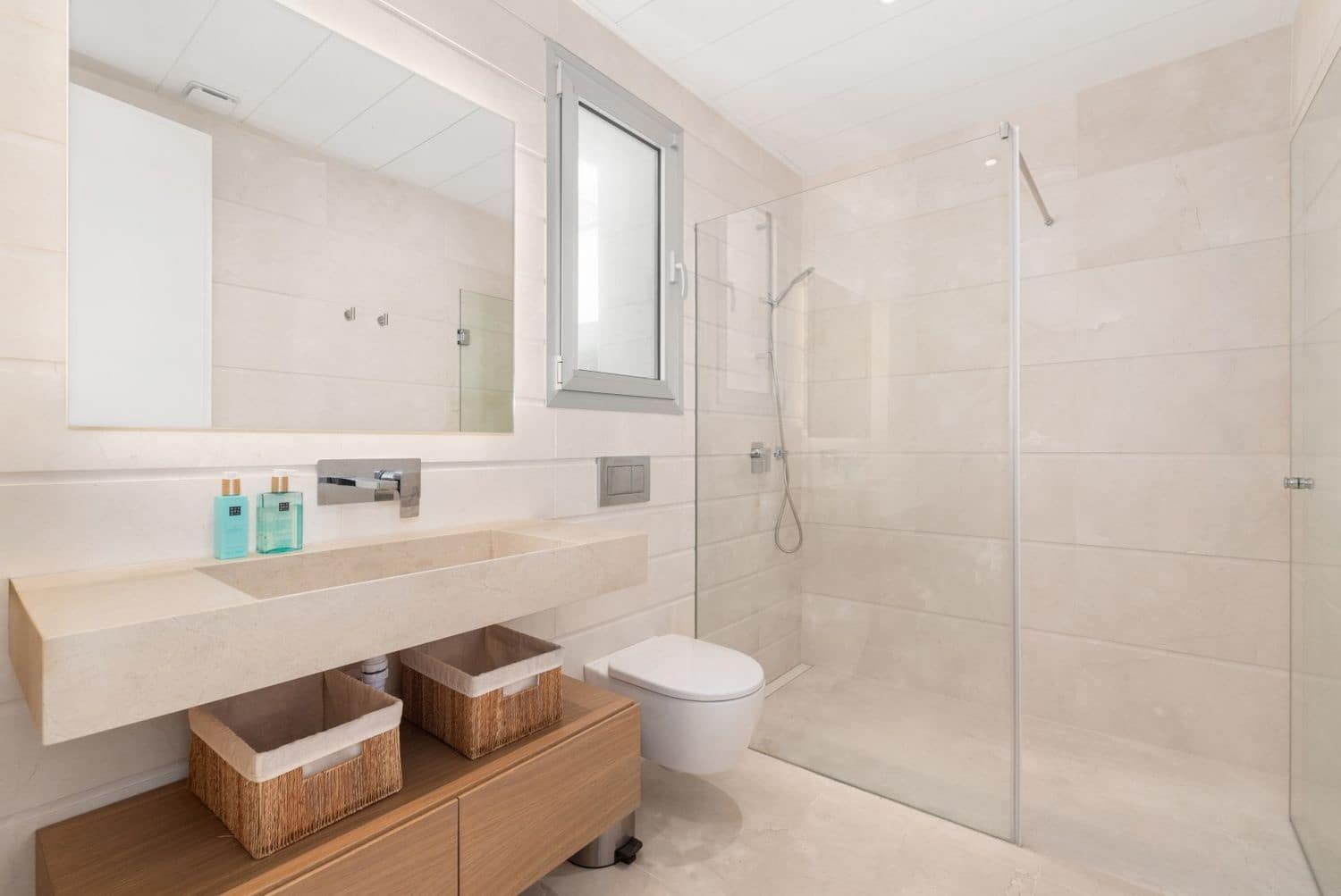 5 sovrum Villa till salu i San Pedro de Alcantara med pool garage - 2 695 000 € (Ref: 8205078)