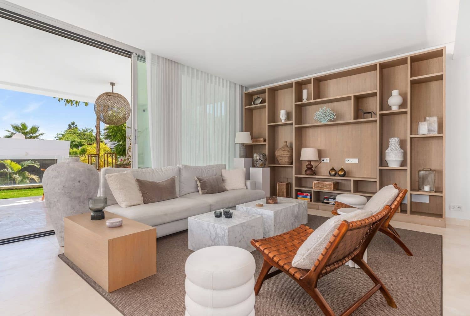 5 sovrum Villa till salu i San Pedro de Alcantara med pool garage - 2 695 000 € (Ref: 8205078)