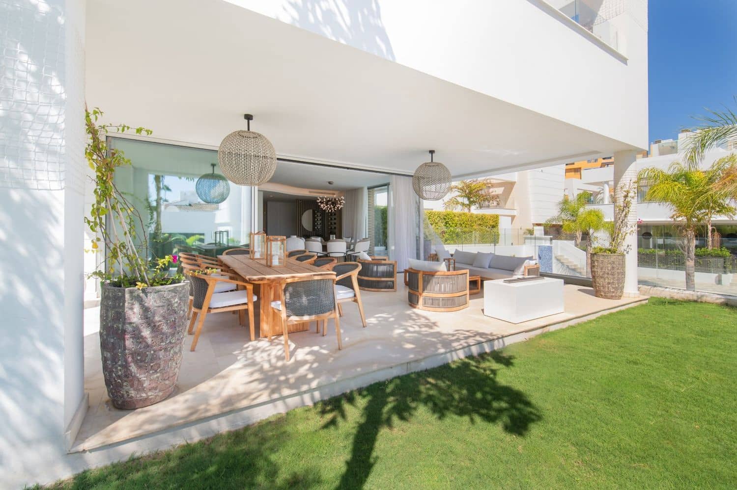 5 sovrum Villa till salu i San Pedro de Alcantara med pool garage - 2 695 000 € (Ref: 8205078)