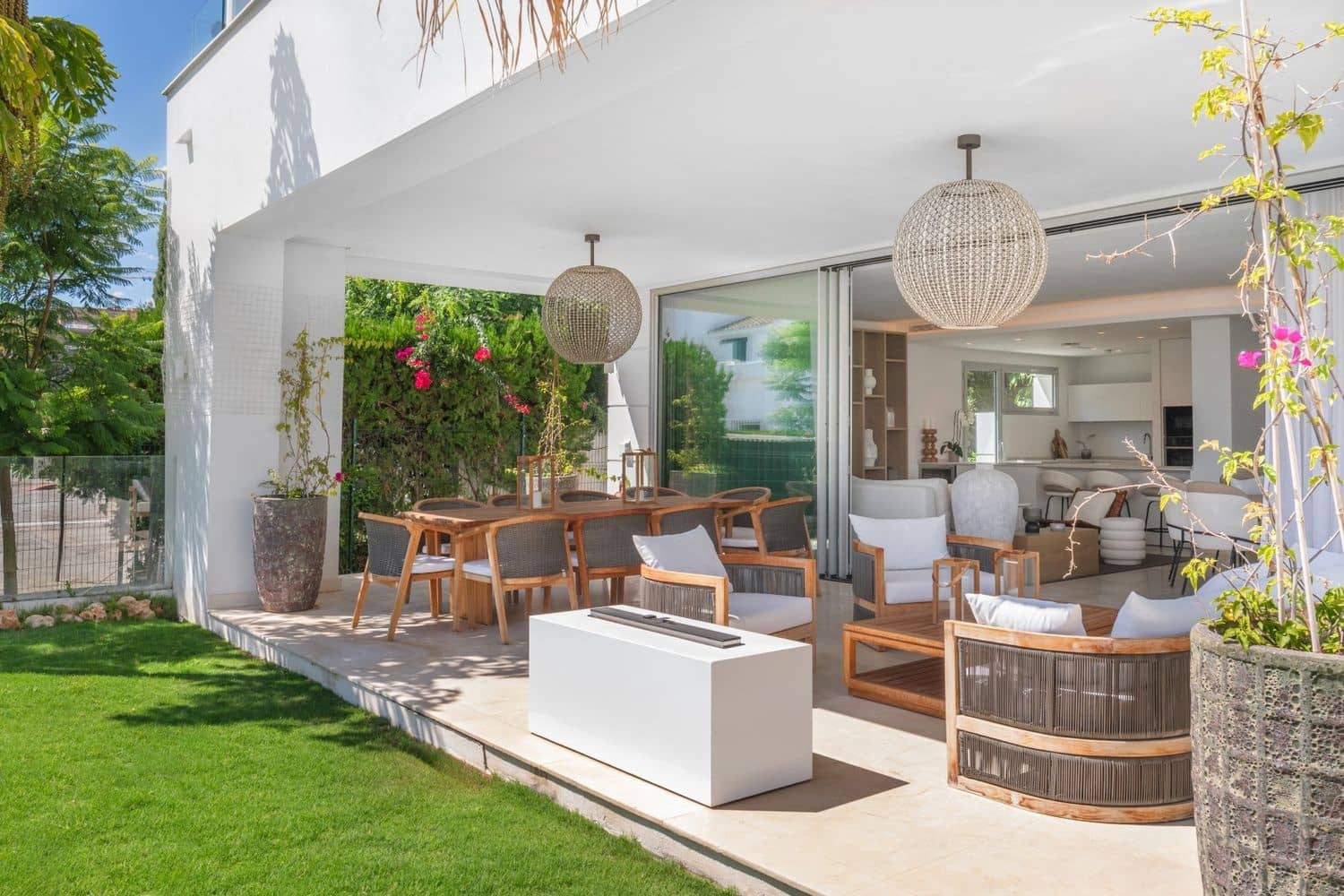 5 sovrum Villa till salu i San Pedro de Alcantara med pool garage - 2 695 000 € (Ref: 8205078)