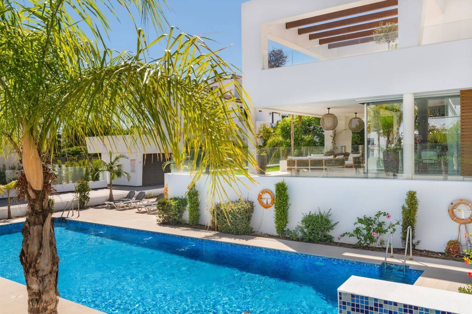 5 sovrum Villa till salu i San Pedro de Alcantara med pool garage - 2 695 000 € (Ref: 8205078)