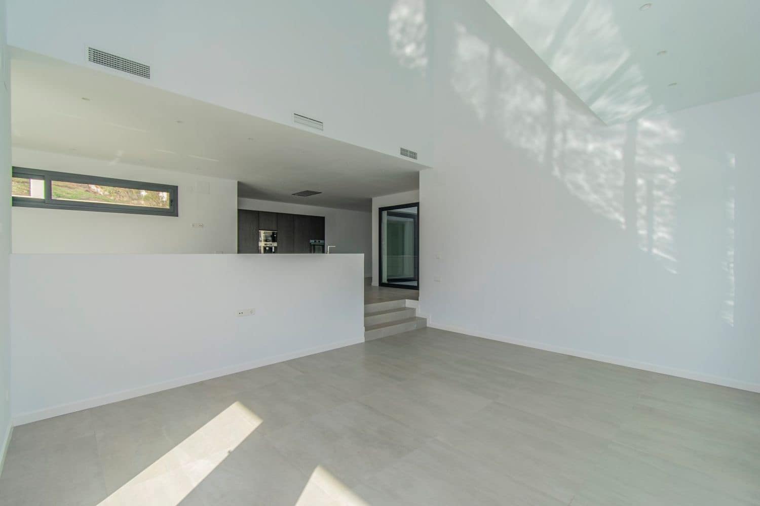 4 quarto Moradia para venda em Elviria com piscina garagem - 2 250 000 € (Ref: 8205091)