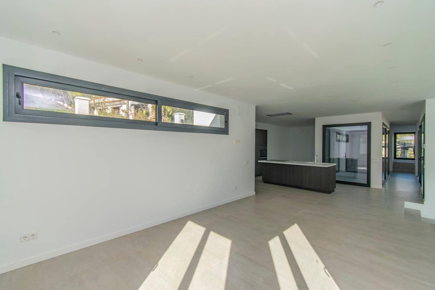 4 quarto Moradia para venda em Elviria com piscina garagem - 2 250 000 € (Ref: 8205091)