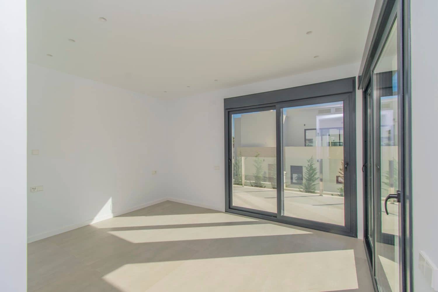 4 quarto Moradia para venda em Elviria com piscina garagem - 2 250 000 € (Ref: 8205091)