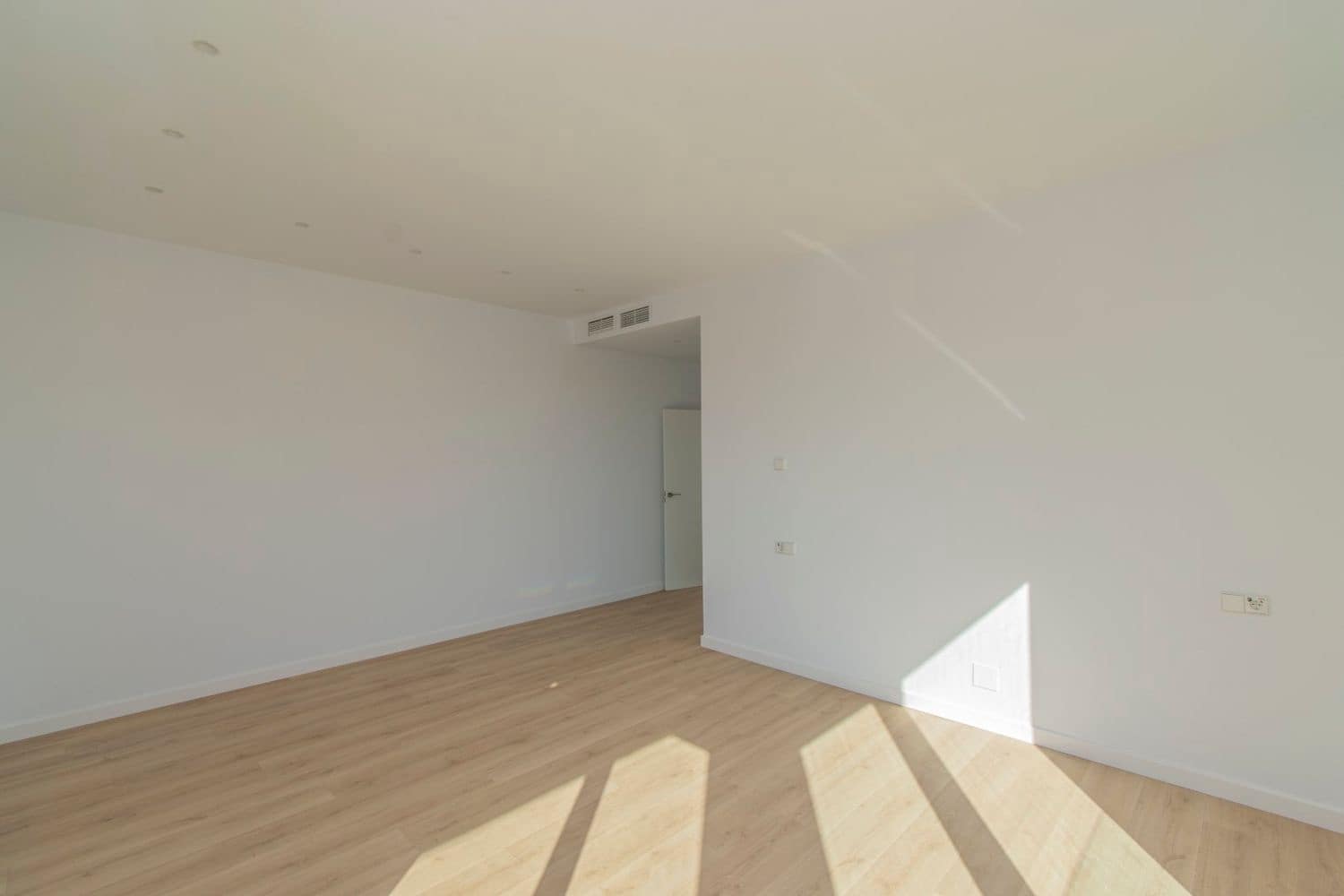4 quarto Moradia para venda em Elviria com piscina garagem - 2 250 000 € (Ref: 8205091)