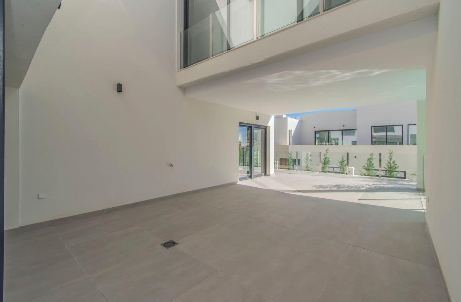 4 quarto Moradia para venda em Elviria com piscina garagem - 2 250 000 € (Ref: 8205091)