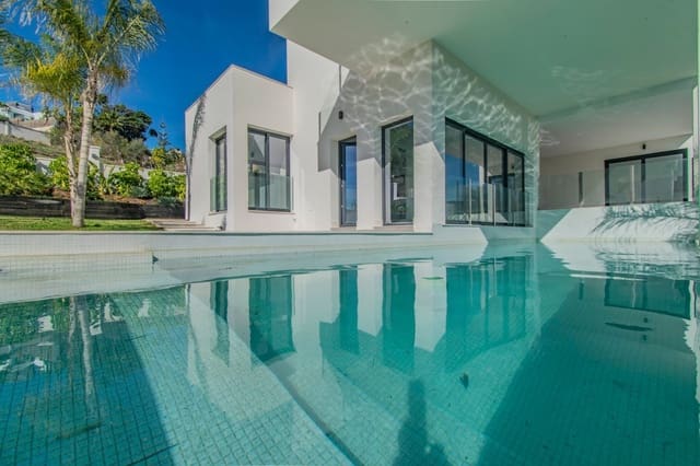4 camera da letto Villa in vendita in Elviria, Marbella con piscina garage - 2.250.000 € (Rif: 8205091)
