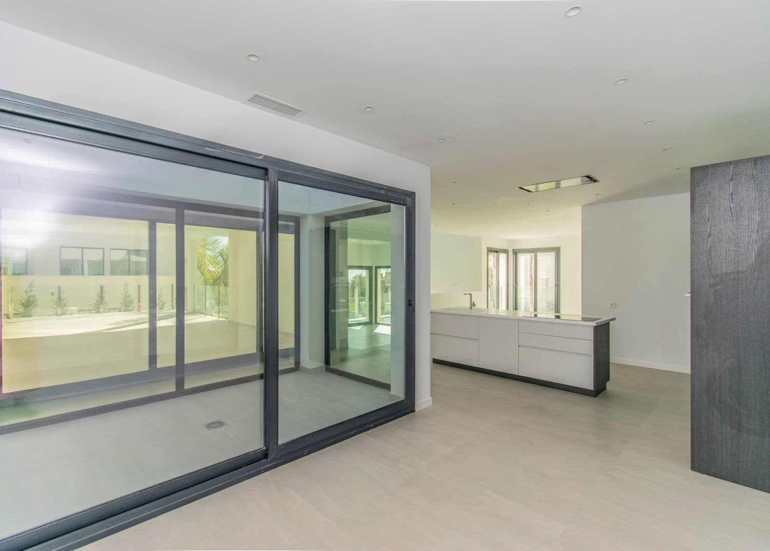 4 quarto Moradia para venda em Elviria com piscina garagem - 2 250 000 € (Ref: 8205091)
