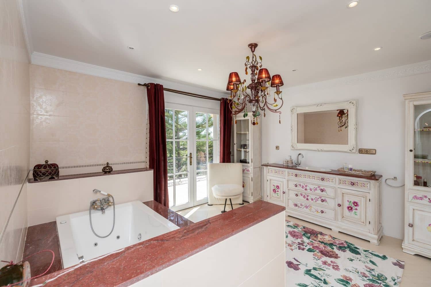 5 chambre Villa/Maison à vendre à La Quinta avec piscine garage - 1 900 000 € (Ref: 8205094)