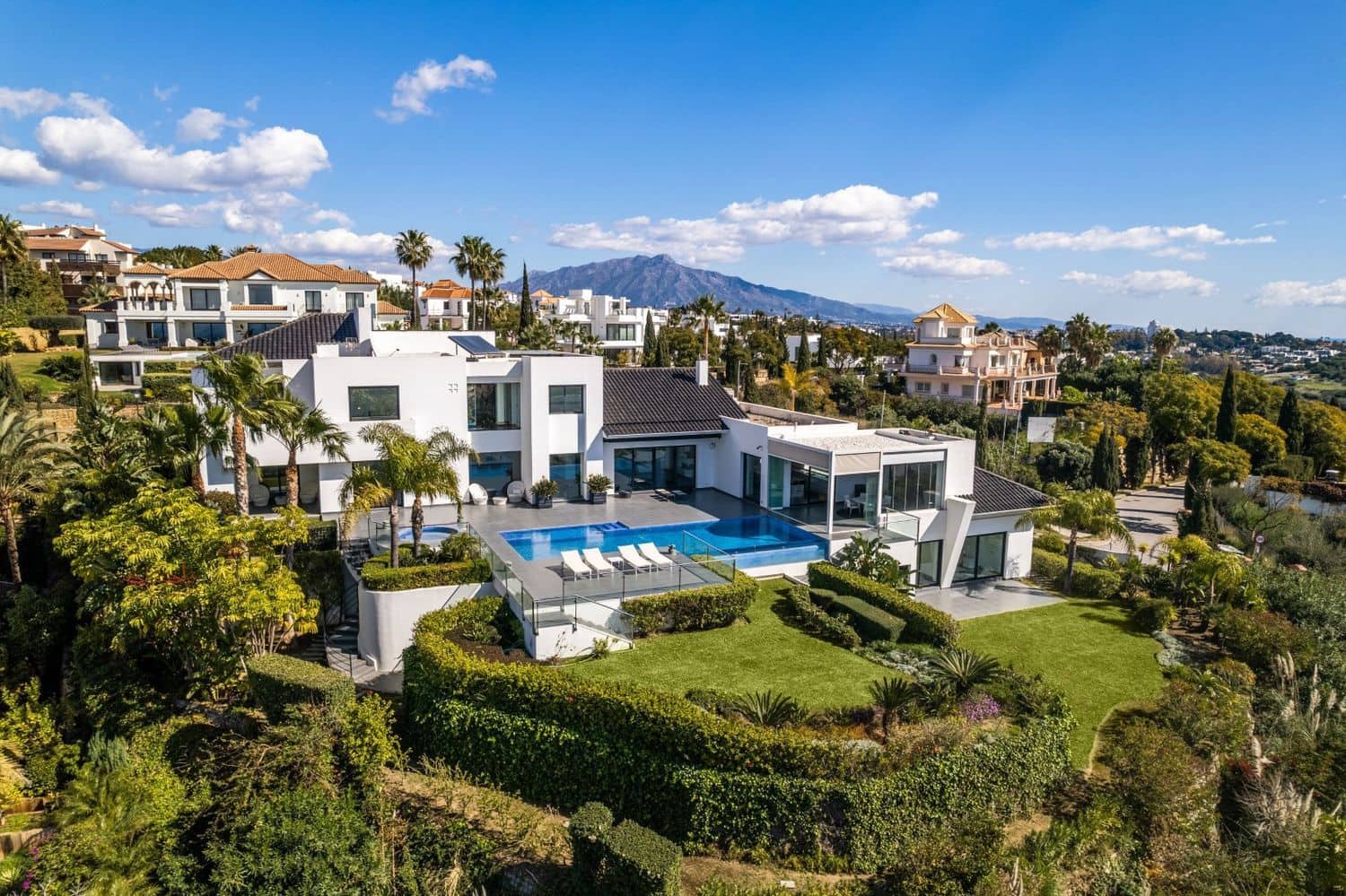 5 camera da letto Villa in vendita in Los Flamingos con piscina garage - 4.450.000 € (Rif: 8247083)