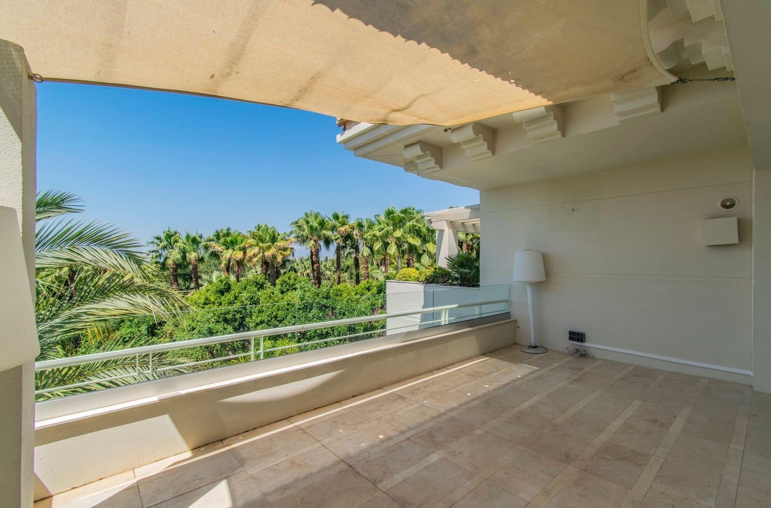 3 sypialnia Apartament na sprzedaż w Golden Mile z basenem garażem - 2 400 000 € (Ref: 8366813)