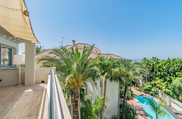 3 sypialnia Apartament na sprzedaż w Sierra Blanca, Marbella z basenem garażem - 2 400 000 € (Ref: 8366813)