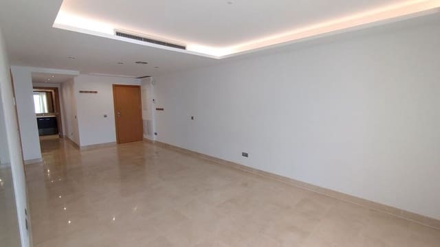 3 soveværelse Lejlighed til salg i Nueva Alcántara, Marbella med swimmingpool garage - € 649.000 (Ref: 8399259)