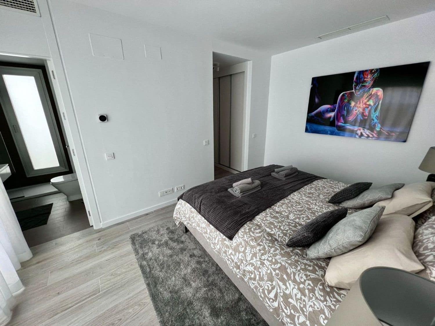 3 Zimmer Apartment zu verkaufen in New Golden Mile mit Pool Garage - 635.000 € (Ref: 8615897)