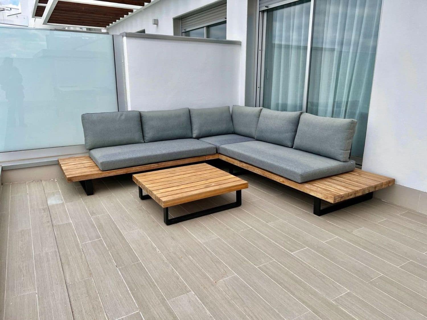 3 Zimmer Apartment zu verkaufen in New Golden Mile mit Pool Garage - 635.000 € (Ref: 8615897)