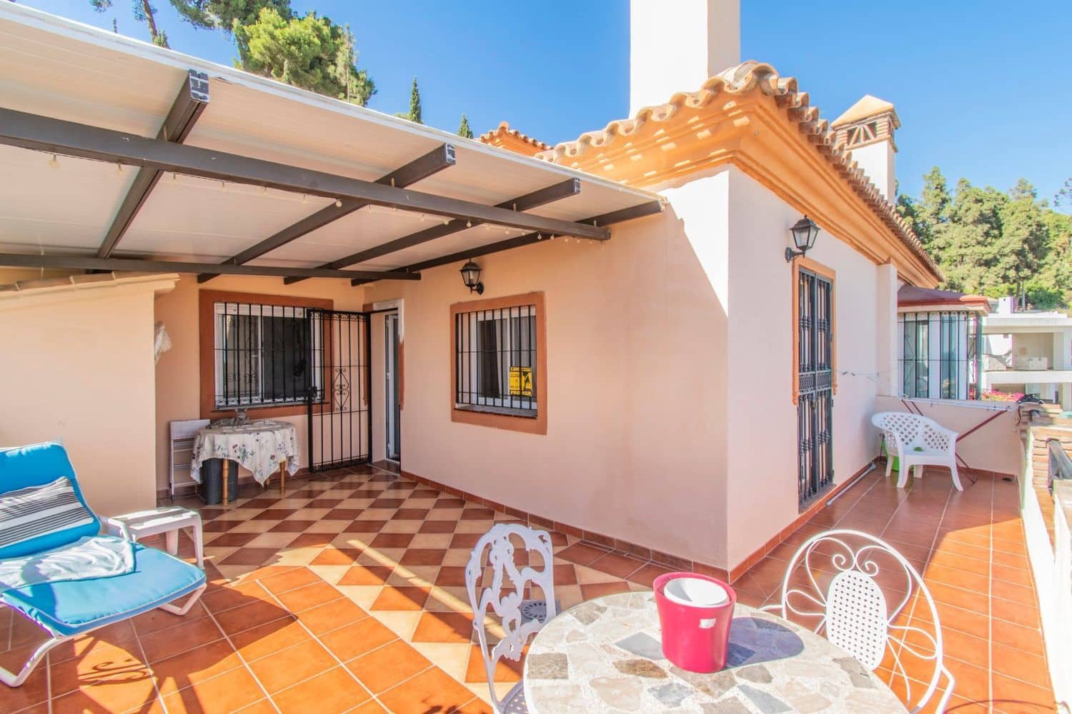 5 sypialnia Willa na sprzedaż w Marbella z basenem garażem - 2 300 000 € (Ref: 8615927)