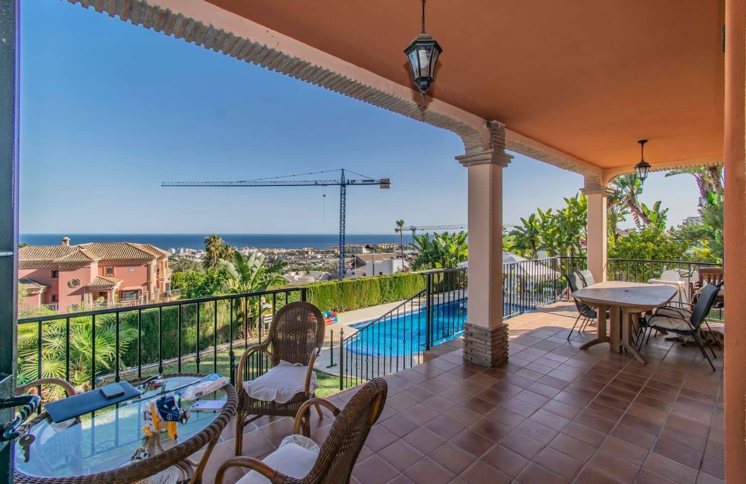 5 sypialnia Willa na sprzedaż w Marbella z basenem garażem - 2 300 000 € (Ref: 8615927)