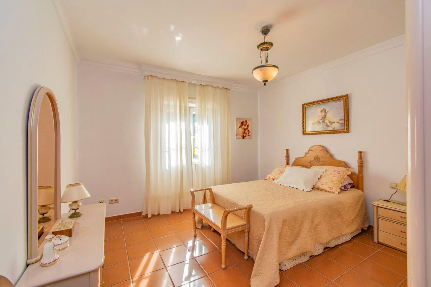 5 sypialnia Willa na sprzedaż w Marbella z basenem garażem - 2 300 000 € (Ref: 8615927)
