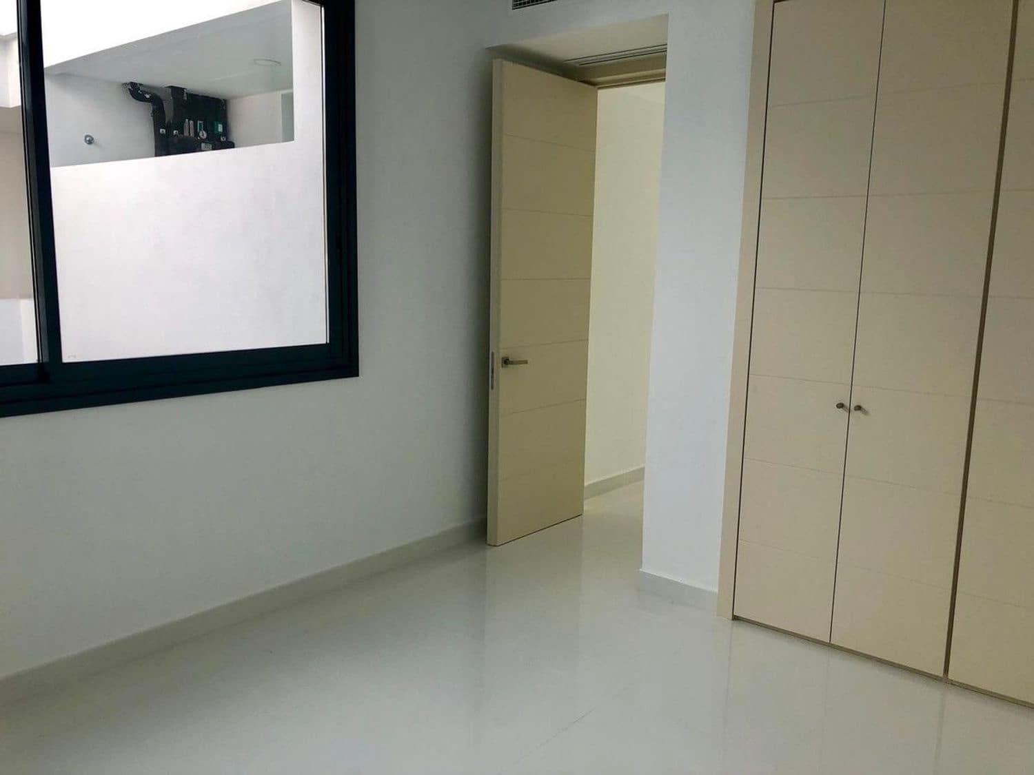 2 slaapkamer Appartement te koop in New Golden Mile met zwembad garage - € 799.000 (Ref: 8645856)