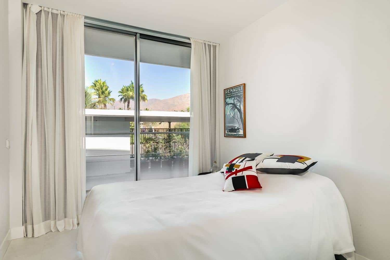 2 soveværelse Lejlighed til salg i Estepona med swimmingpool garage - € 948.000 (Ref: 8716103)