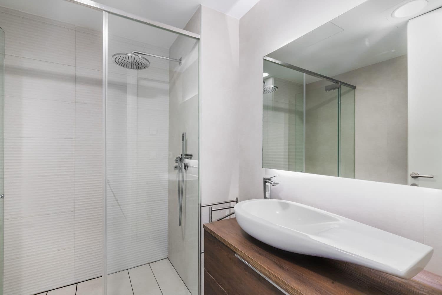 2 soveværelse Lejlighed til salg i Estepona med swimmingpool garage - € 948.000 (Ref: 8716103)