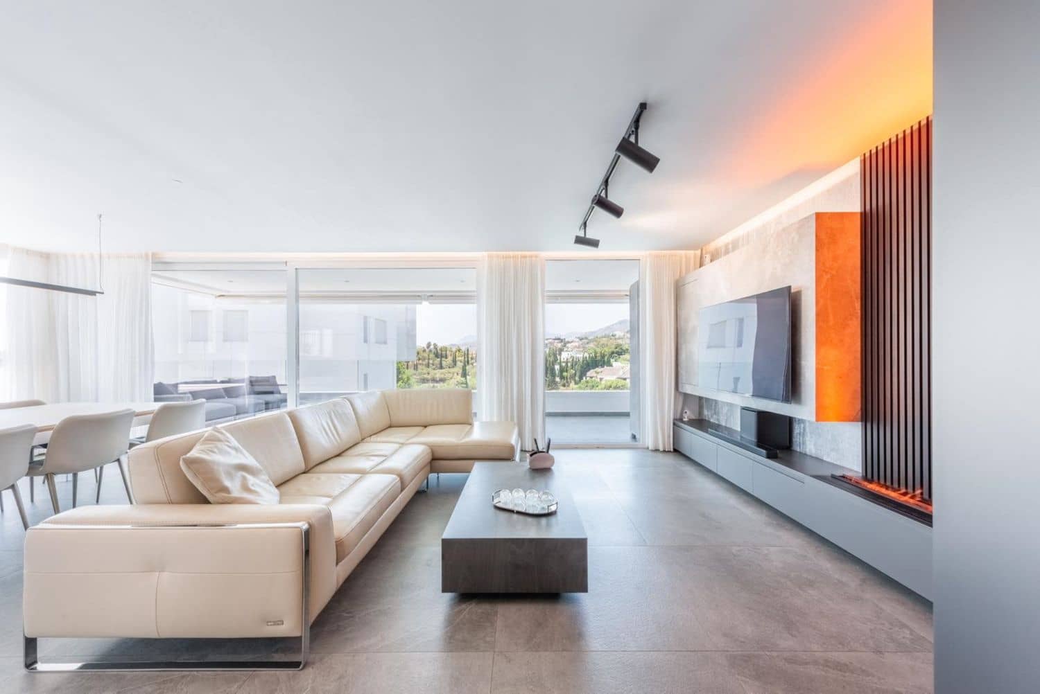 3 quarto Apartamento para venda em La Quinta com piscina garagem - 1 495 000 € (Ref: 8779330)