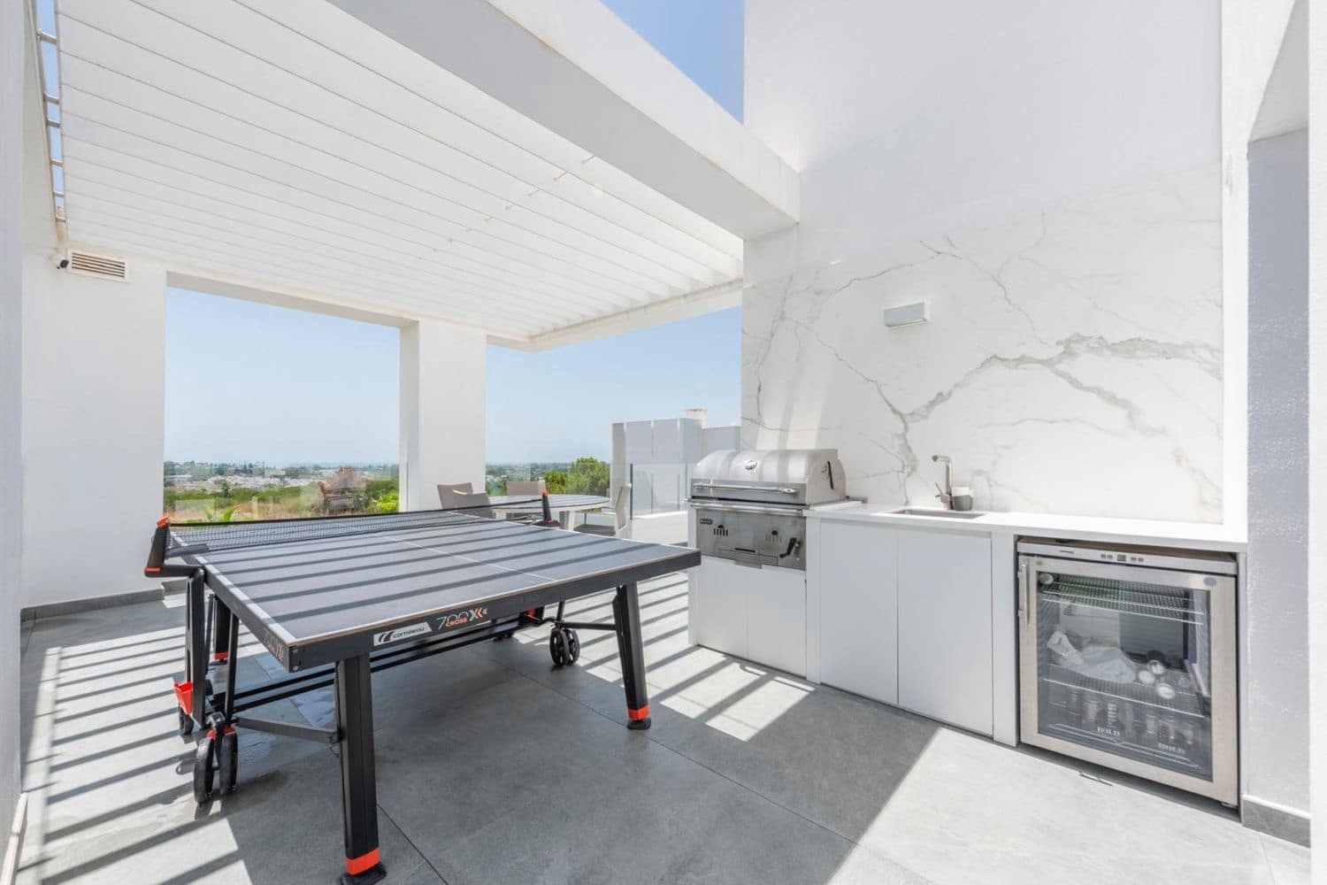 3 quarto Apartamento para venda em La Quinta com piscina garagem - 1 495 000 € (Ref: 8779330)