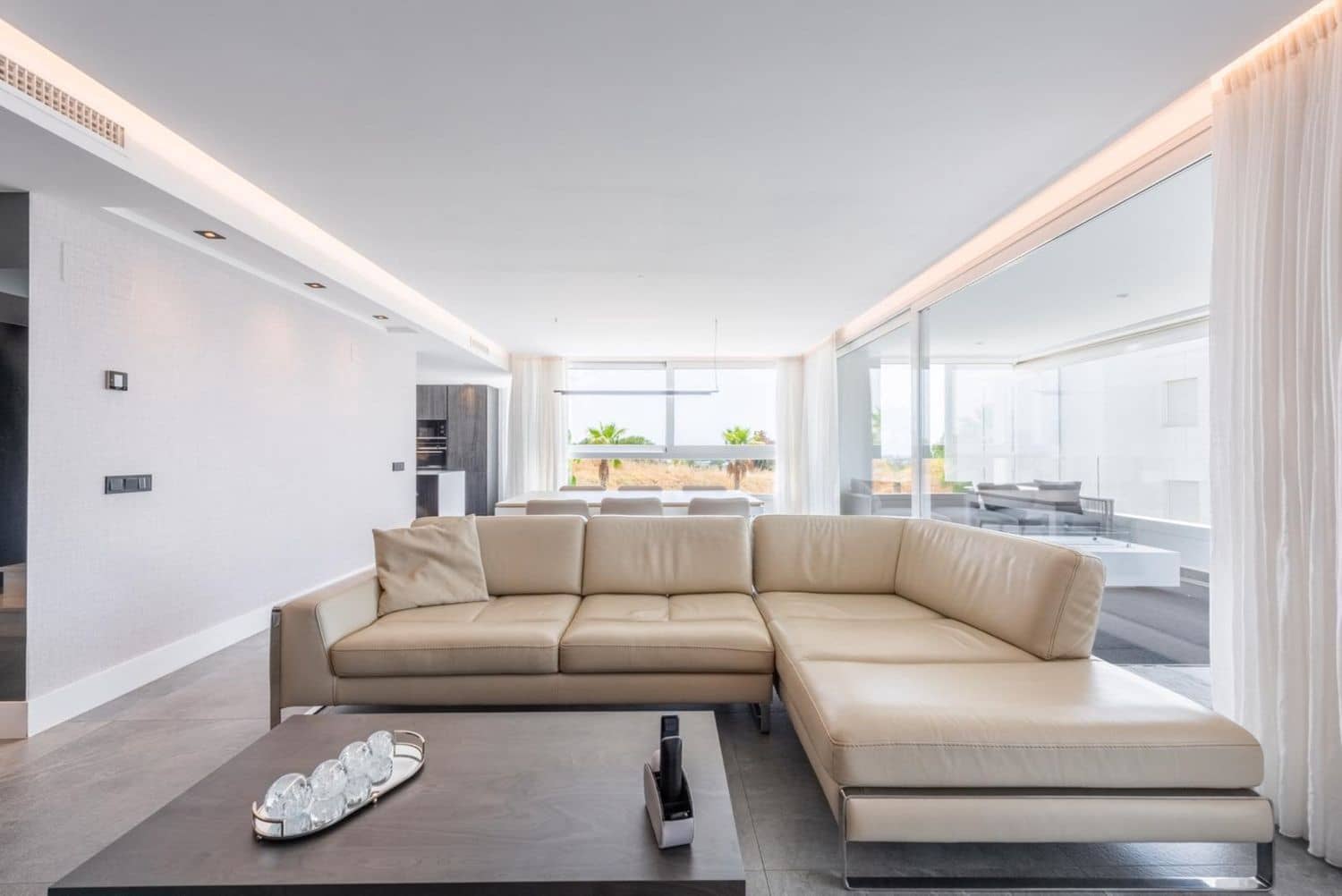 3 quarto Apartamento para venda em La Quinta com piscina garagem - 1 495 000 € (Ref: 8779330)