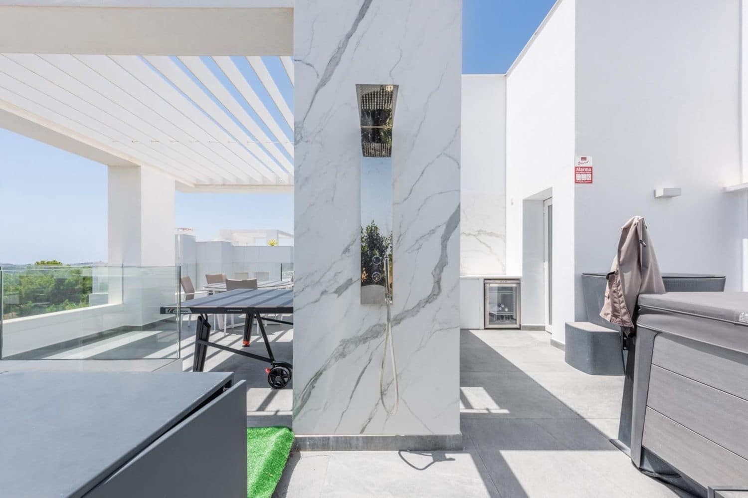 3 quarto Apartamento para venda em La Quinta com piscina garagem - 1 495 000 € (Ref: 8779330)