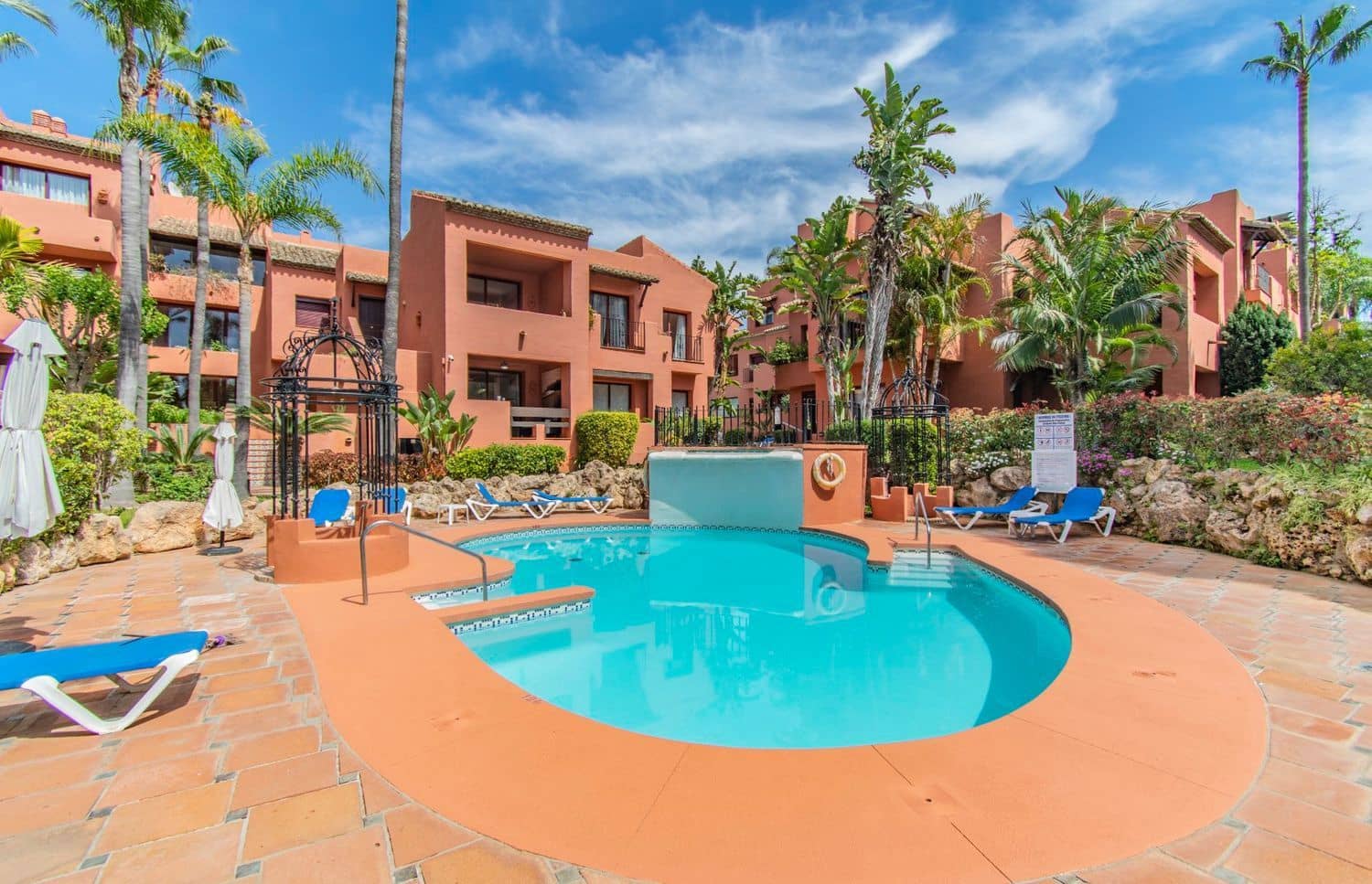 3 soveværelse Lejlighed til salg i Marbella med swimmingpool garage - € 475.000 (Ref: 8795621)