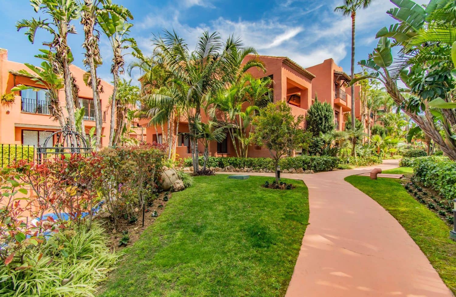 3 soveværelse Lejlighed til salg i Marbella med swimmingpool garage - € 475.000 (Ref: 8795621)