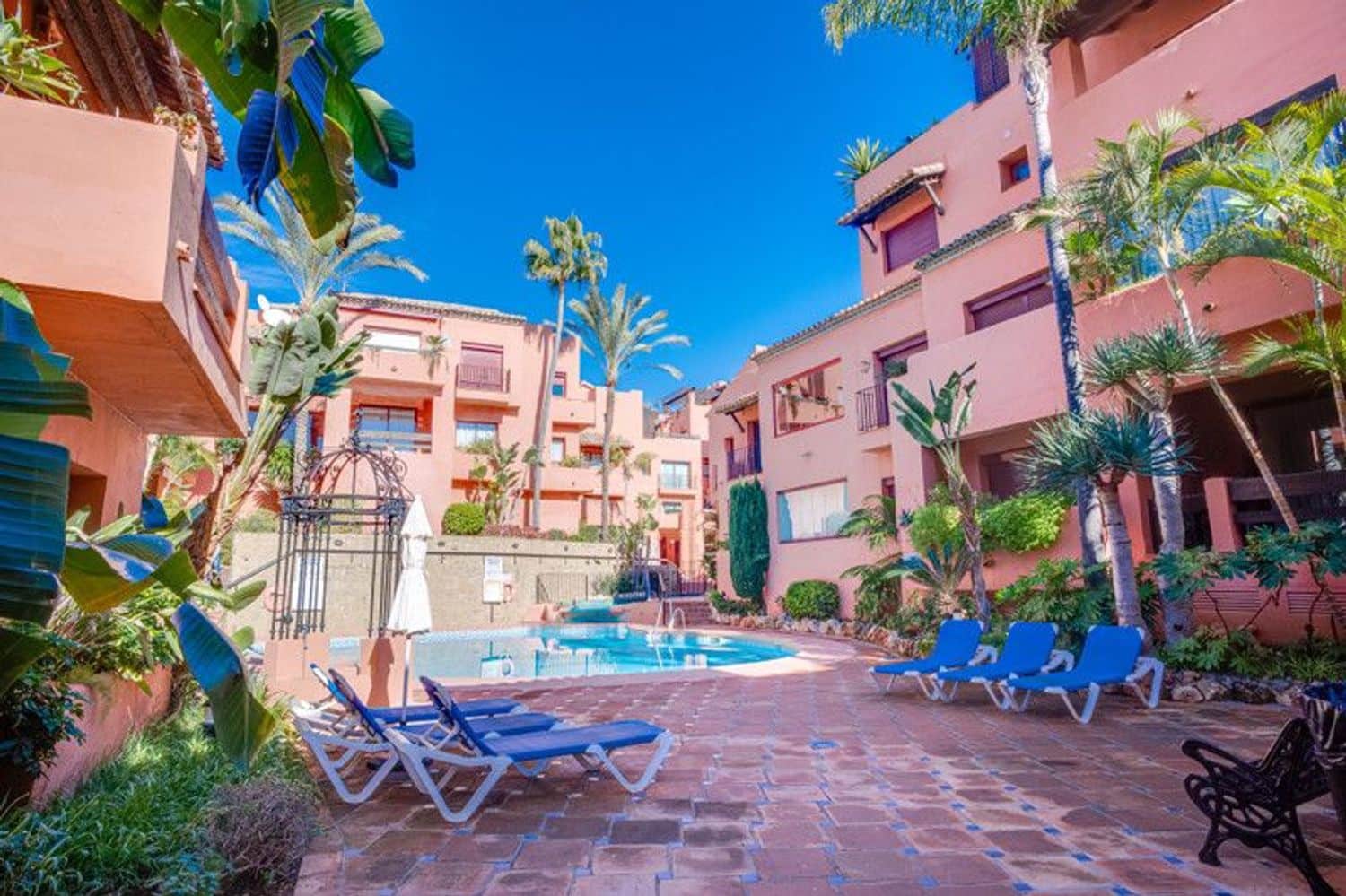 3 soveværelse Lejlighed til salg i Marbella med swimmingpool garage - € 475.000 (Ref: 8795621)