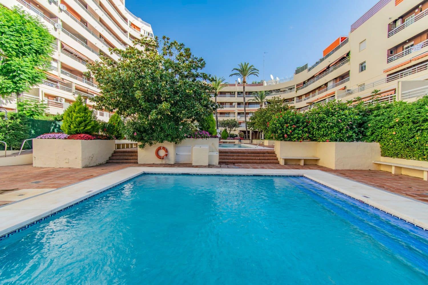 3 chambre Appartement à vendre à Marbella avec piscine garage - 995 000 € (Ref: 8824618)