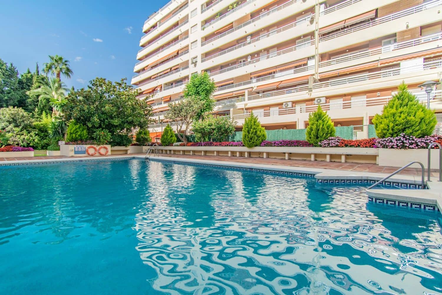 3 chambre Appartement à vendre à Marbella avec piscine garage - 995 000 € (Ref: 8824618)