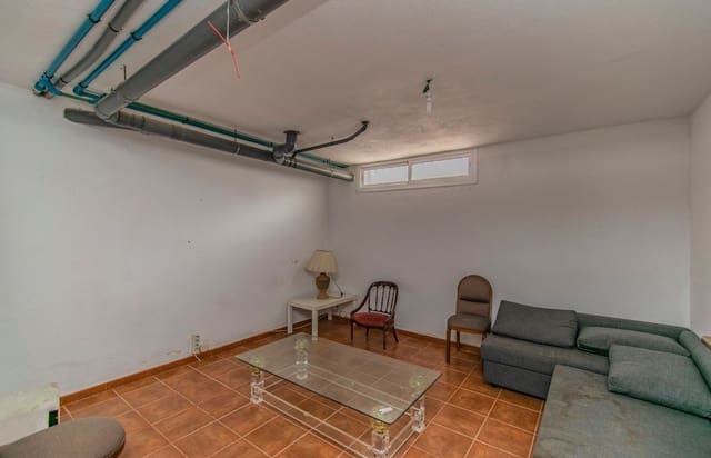 4 sovrum Hus till salu i San Pedro de Alcántara Pueblo, Marbella med pool garage - 949 000 € (Ref: 8828471)